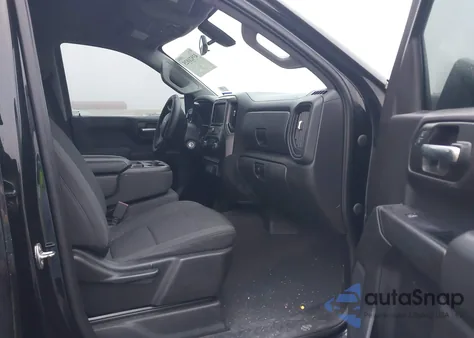 2021 Chevrolet Silverado 1500 4Wd Short Bed Custom from USA, damaged, VIN 3GCPYBEK5MG238988